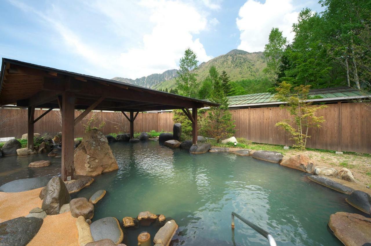 Hotakasou Club Hostel Takayama  Exterior photo